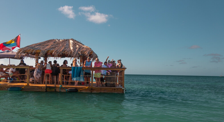 floating bars caribbean