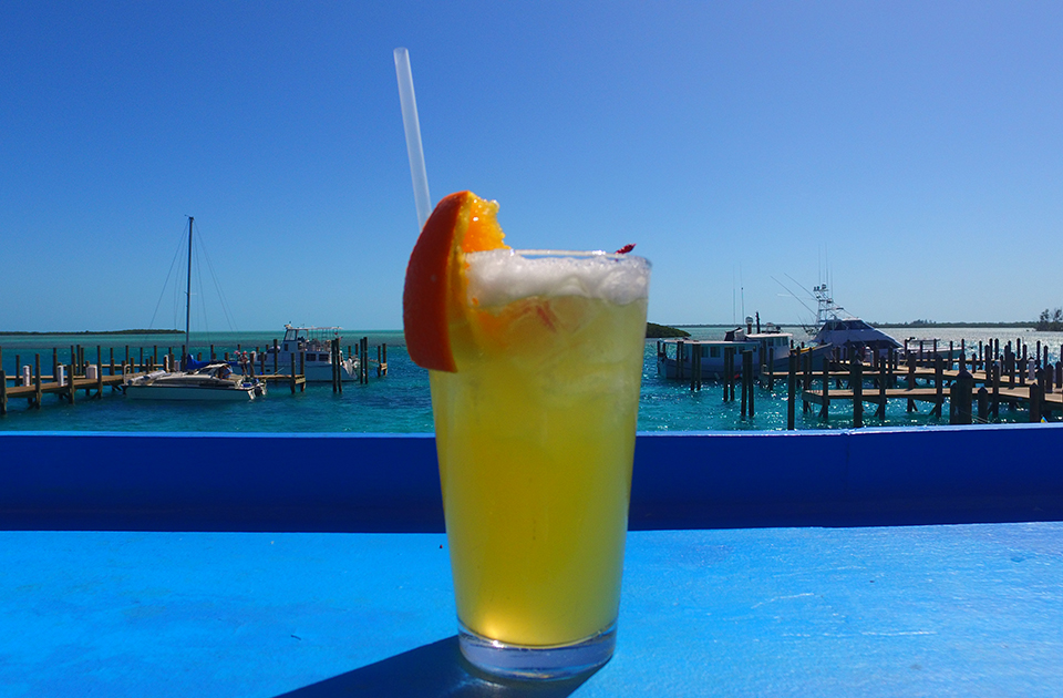 bahamas st thomas cocktails
