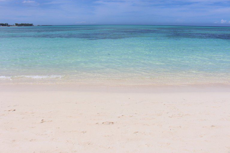 How to Move to the Bahamas