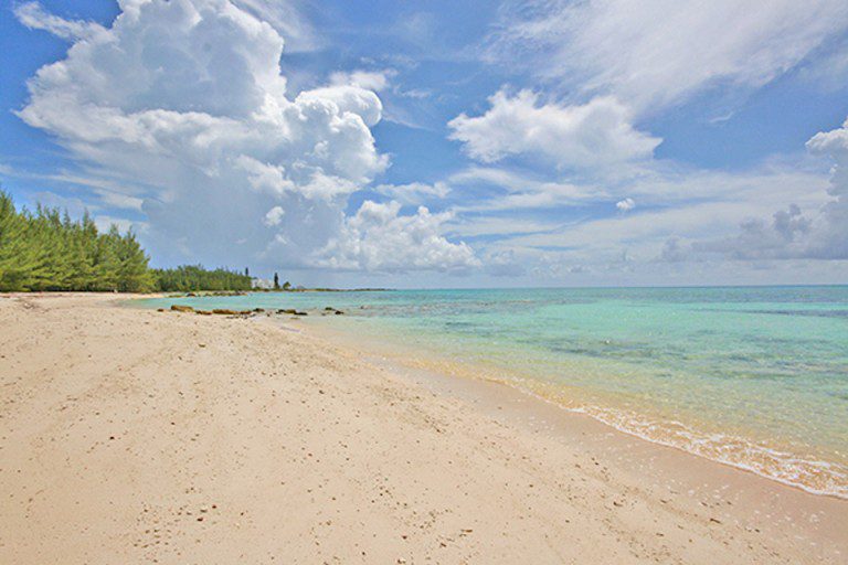 How to Move to the Bahamas