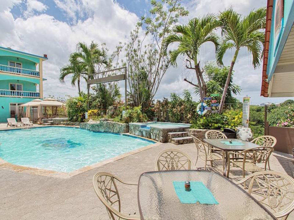 This Hotel in Puerto Rico Is For Sale