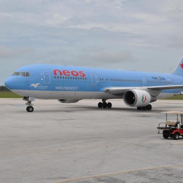 new italy flight