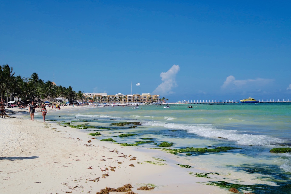 VIDEO The Bustling Beach in Playa del Carmen, Mexico