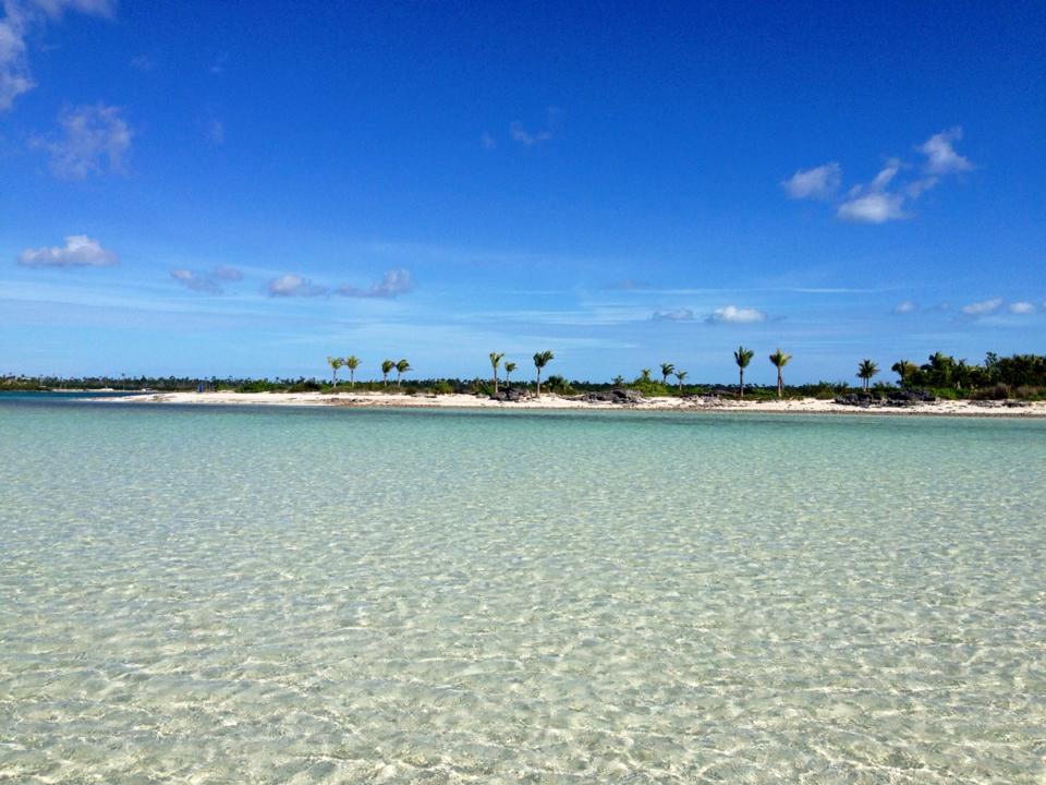 Bahamas’ Deep Water Cay Resort Is For Sale