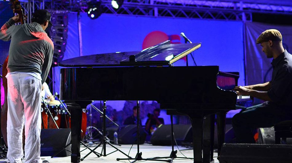 Esperanza Spalding to Highlight Dominican Republic Jazz Festival