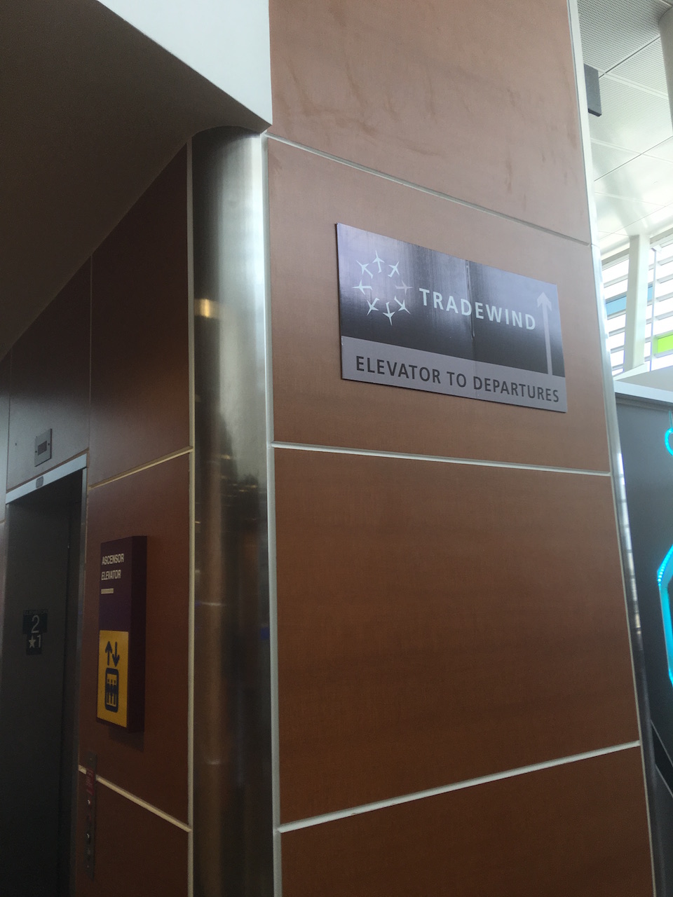 Find this elevator at San Juan airport Terminal B and the rest is easy.