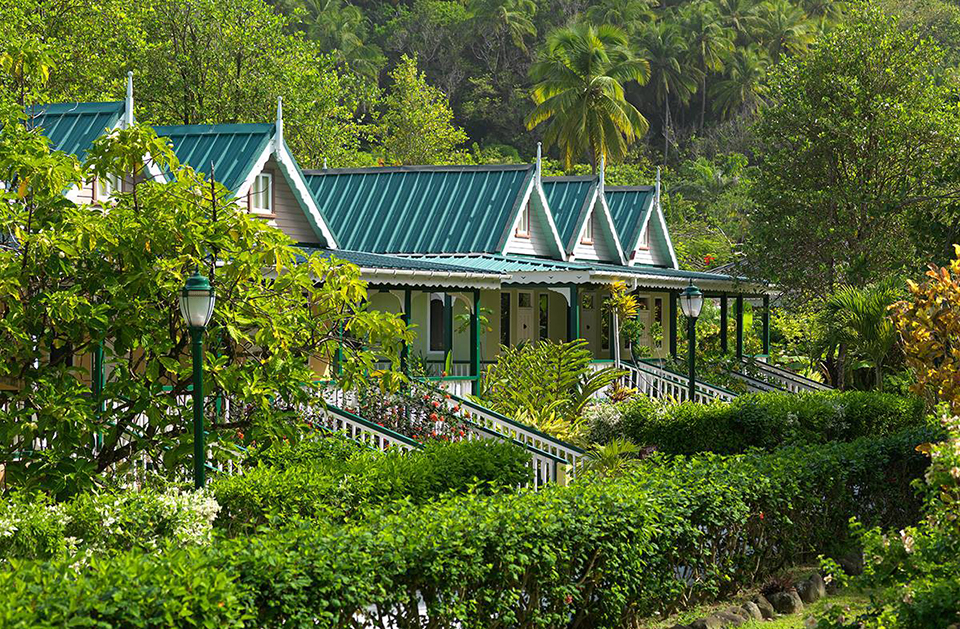Dominica Resorts