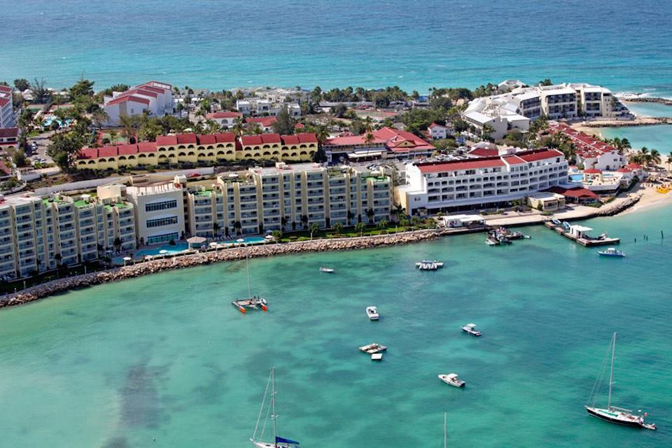 simpson-bay-st-maarten-hotels