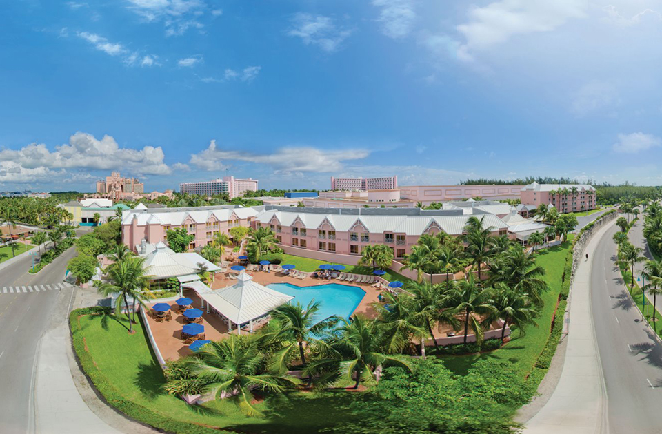 paradise island hotels