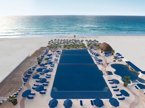 all-inclusive accessible cancun