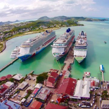 antigua cruise surging