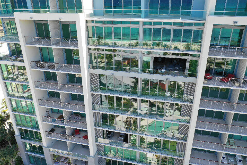 caribbean real estate hot