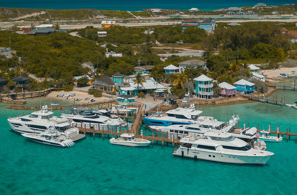 bahamas resorts view of staniel cay