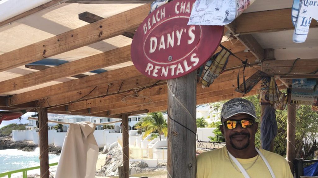 danys st maarten beach bars