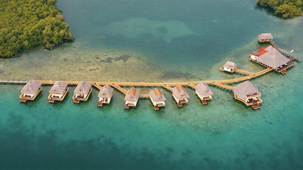 overwater punta