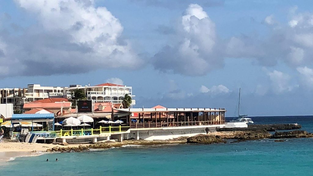 sunset st maarten beach bars