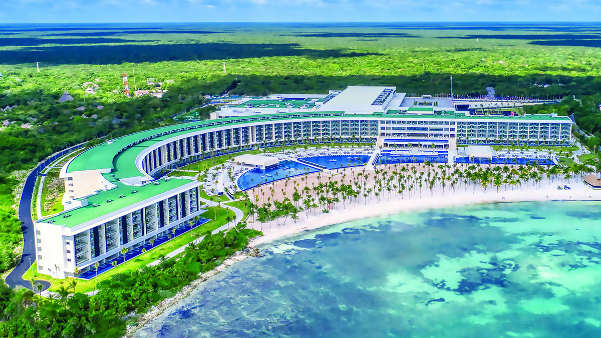 Barcelo Officially Opens New AllInclusive in Riviera Maya