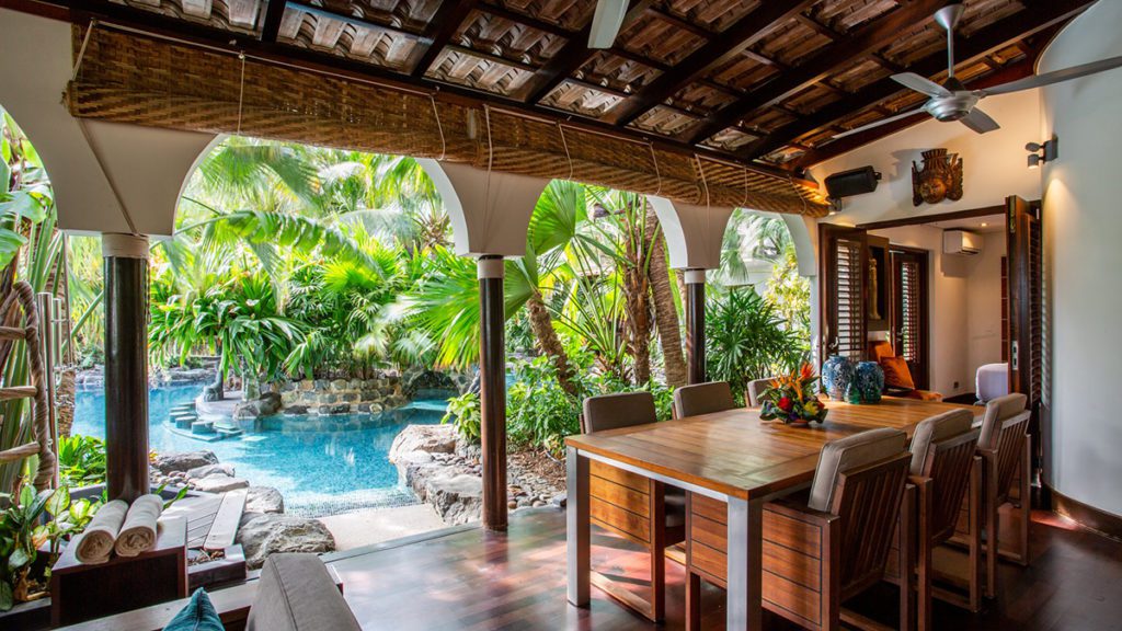 best luxury resorts caribbean