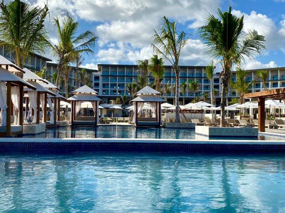 dominican republic resorts hyatt pool