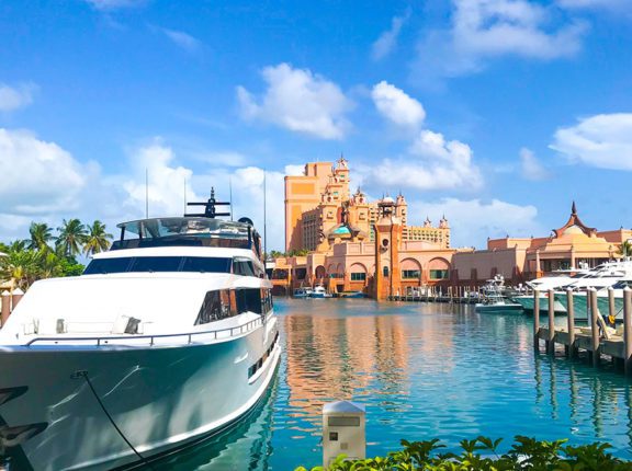 bahamas atlantis closed