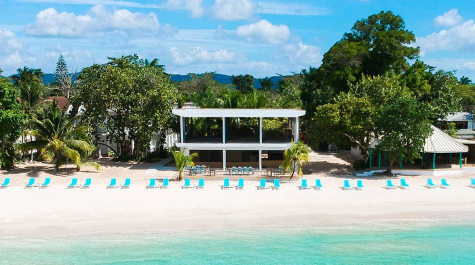 jamaica resorts small