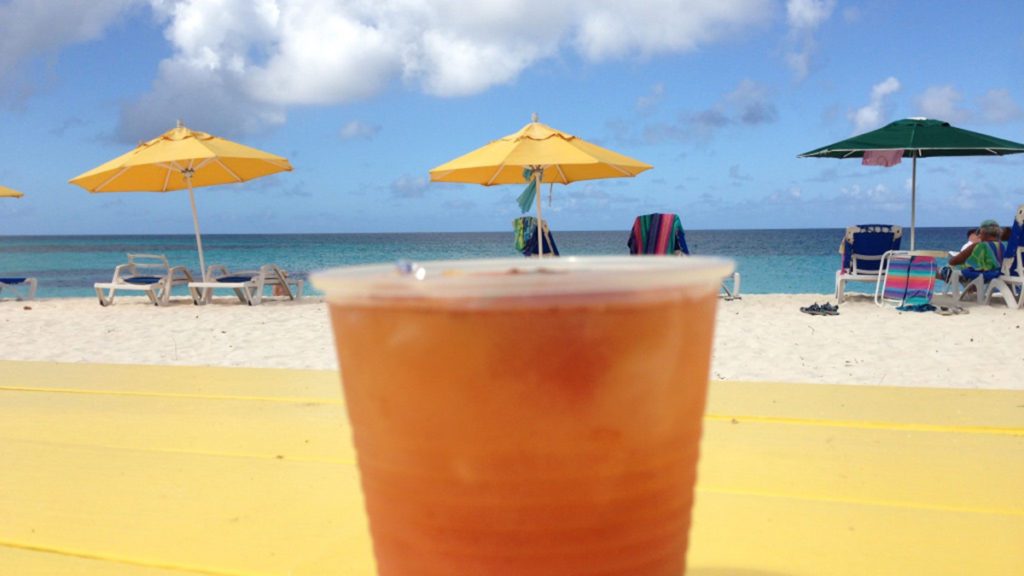 bahamas st thomas cocktails