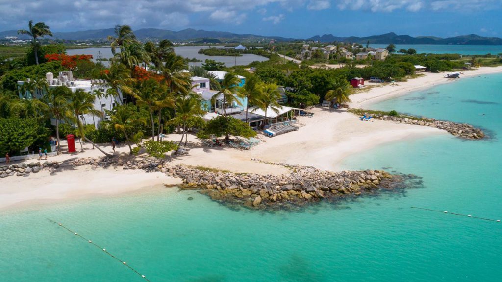 caribbean airlines antigua barbados