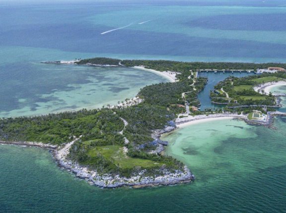 bahamas private island resort