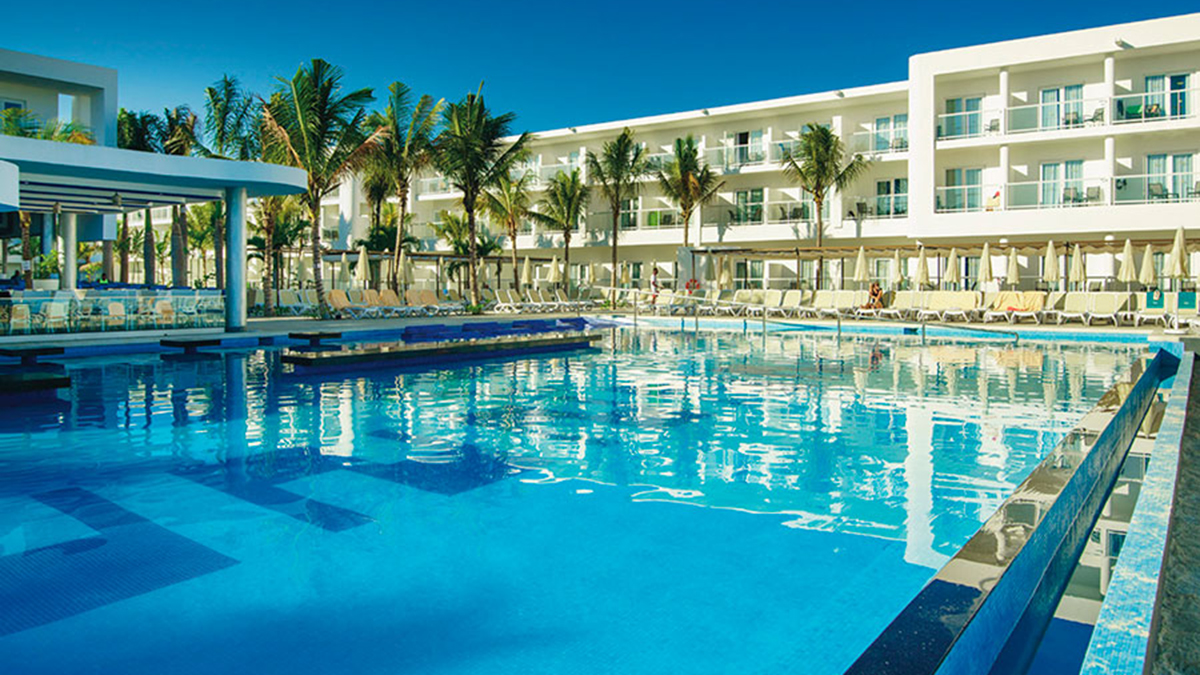 Riu Reopens Two Resorts in Jamaica Caribbean Journal
