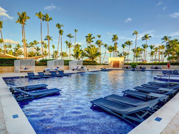 punta cana resorts royalton