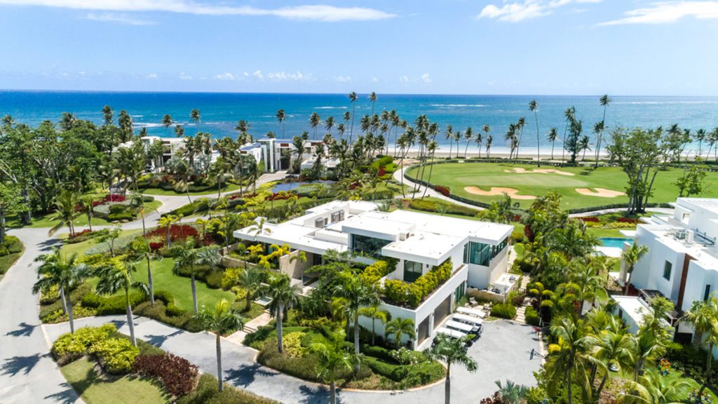 new york caribbean beach town