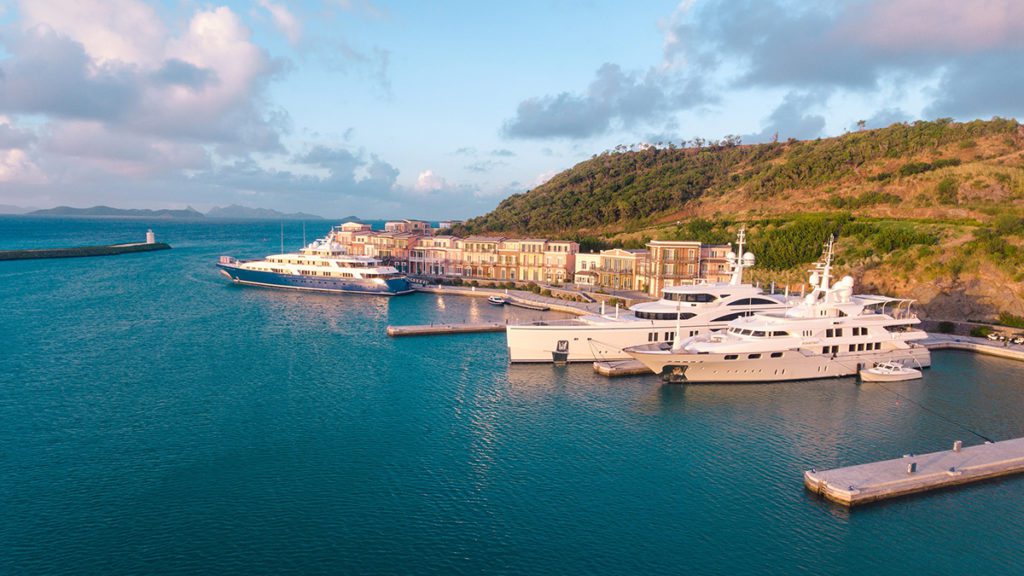 sandy lane yacht club