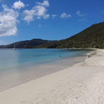 st thomas beach