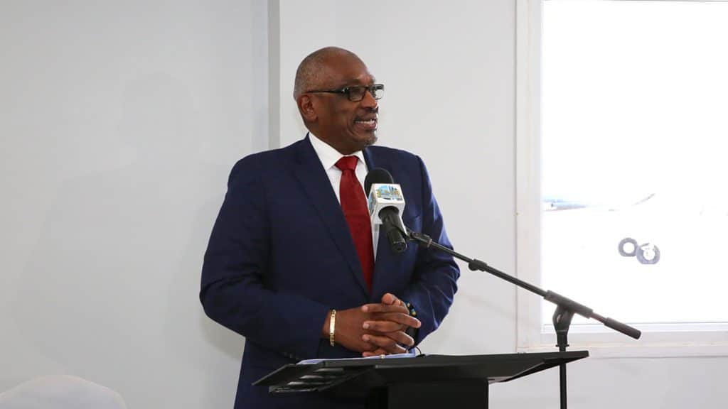 bahamas grand bahama airport