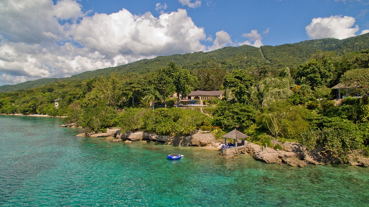 Small Luxury Hotels Adds New Property in Jamaica