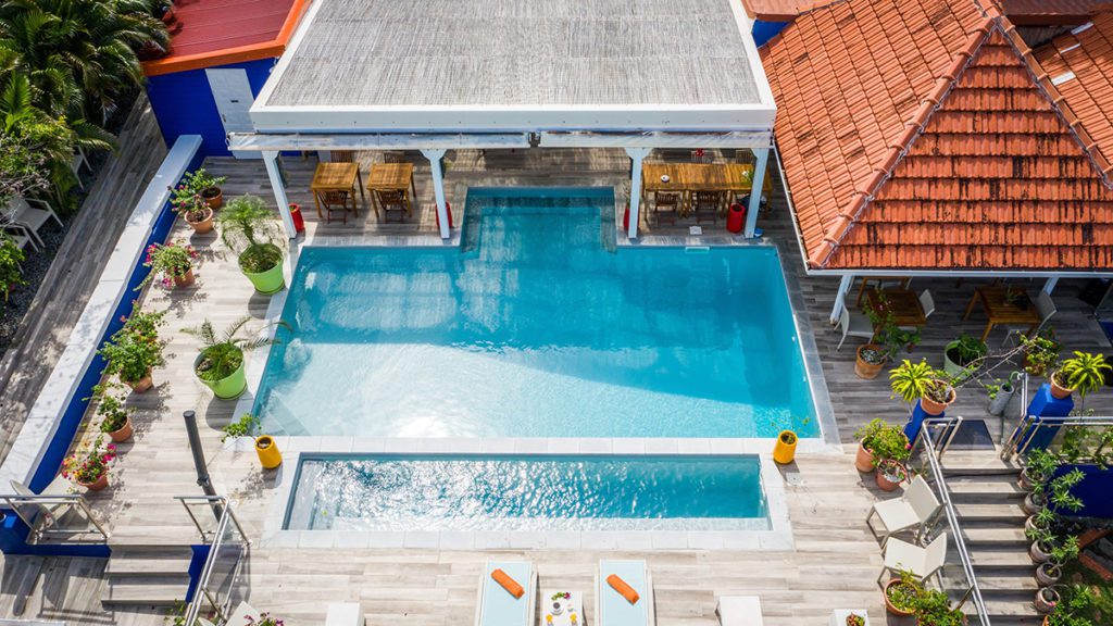 martinique hotel new look