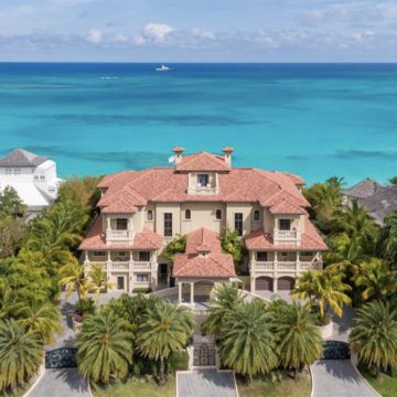 bahamas luxury real estate fire