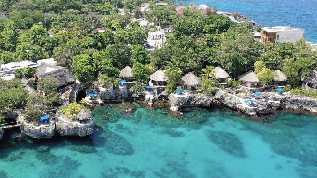 jamaica american airlines cozumel