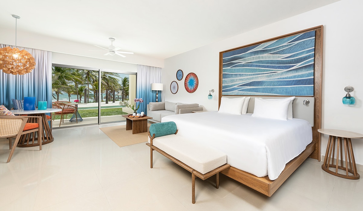 Hyatt Opens New AllInclusive Resort in Cancun Caribbean Journal
