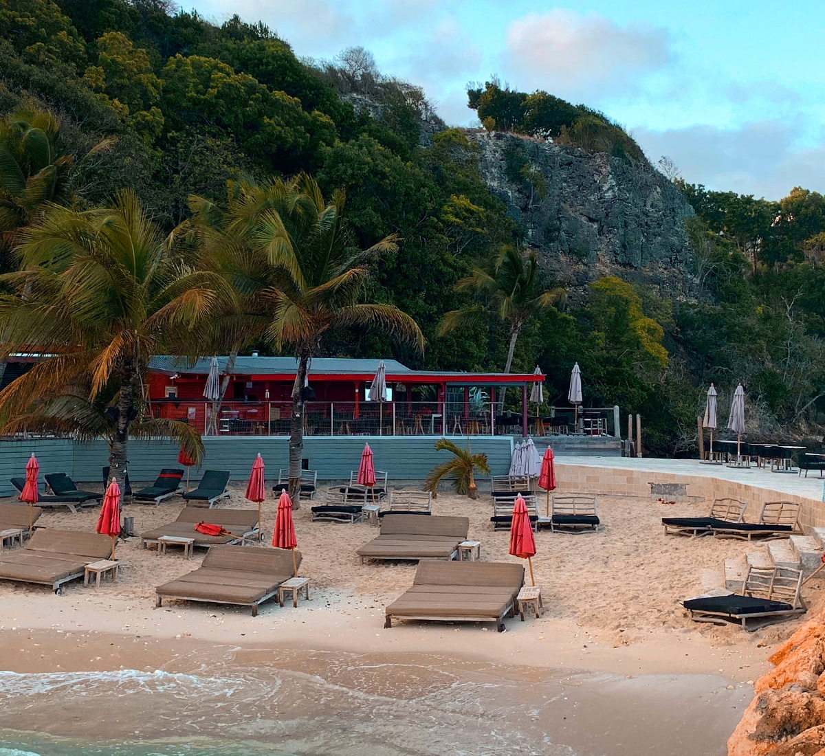 This Caribbean Paradise Has Six Different Islands, With Rainforest ...