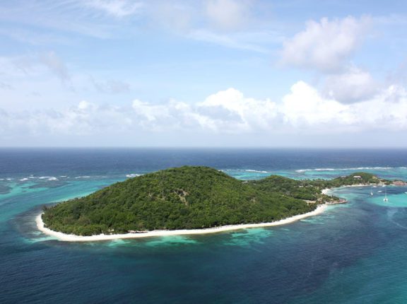 petit st vincent beaches