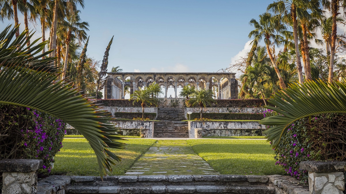 There’s a PopUp Rosé Garden on The Bahamas’ Paradise Island