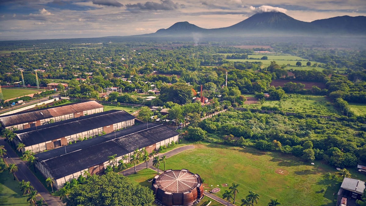 Flor de Caña Wins Green Distillery of the Year at Caribbean Rum Awards