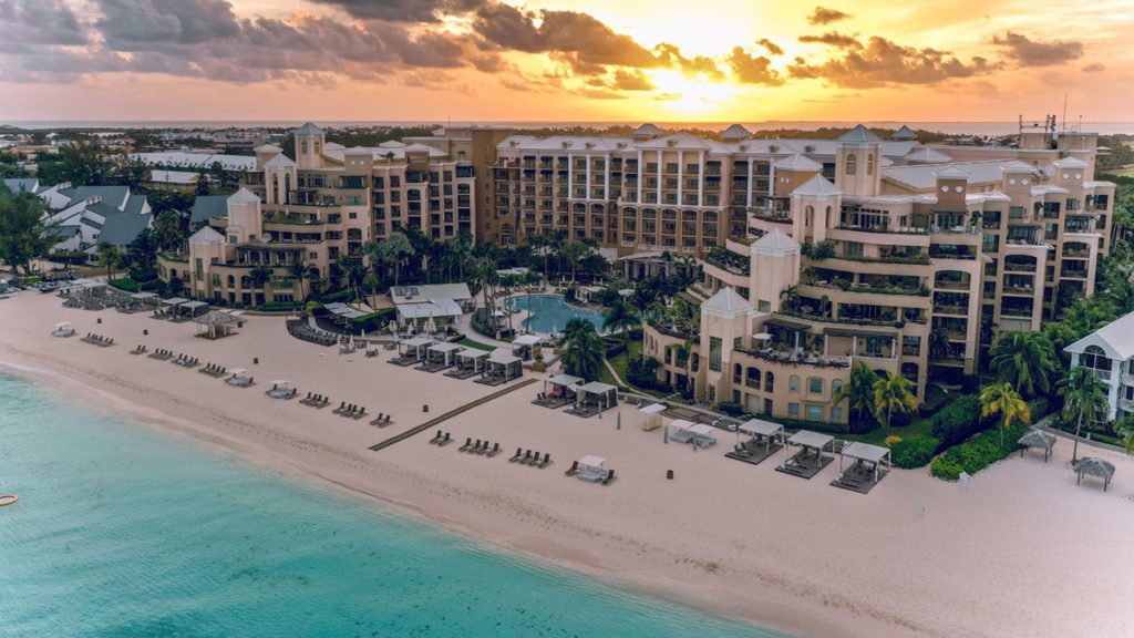 ritz-carlton grand cayman resort