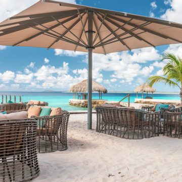 bonaire caribbean beach bar