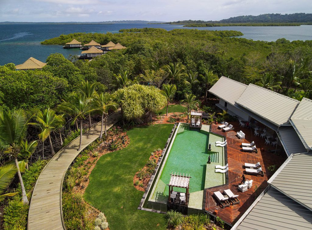 caribbean overwater bungalow panama