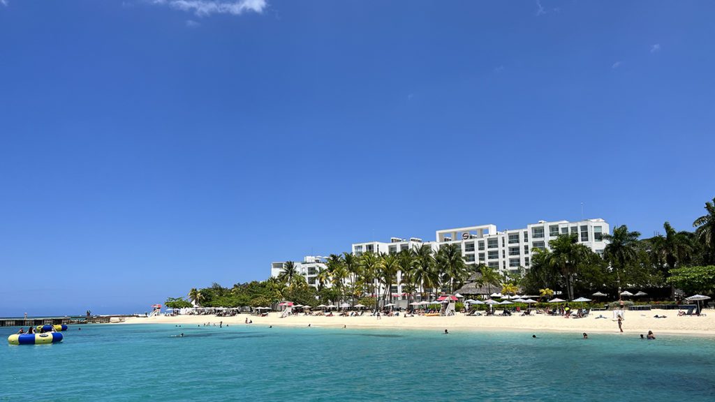 doctors cave beach jamaica