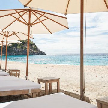 best beach bars in the caribbean
