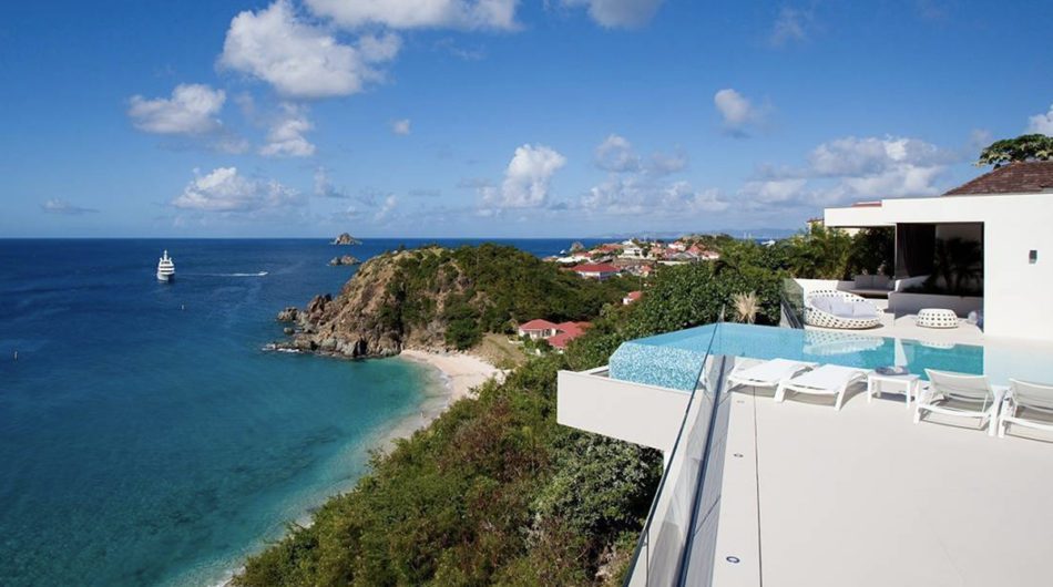 The Perfect Jamaican Curry Chicken