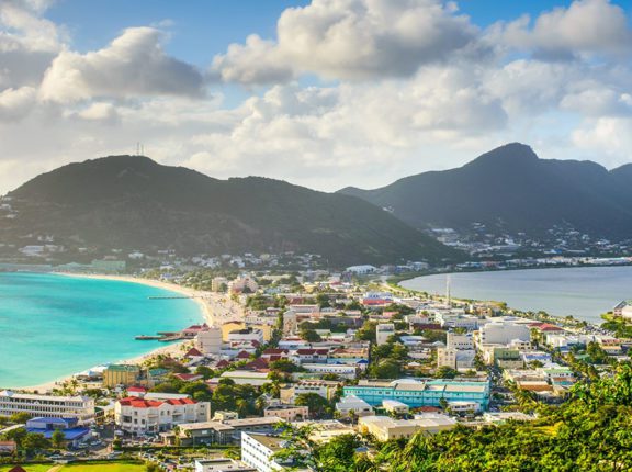 st maarten tourism minister resigns